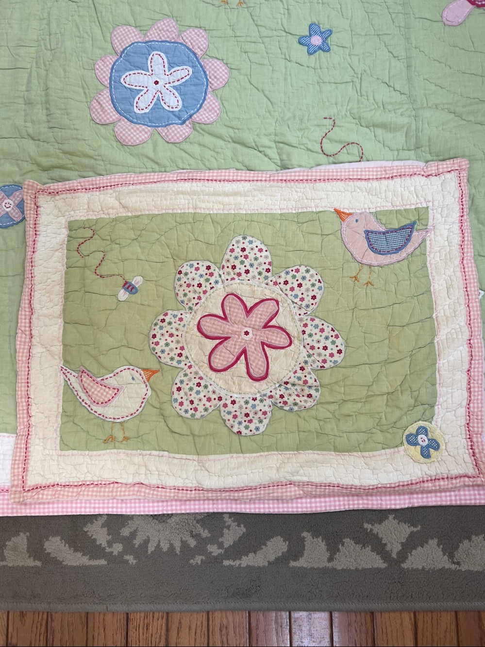 Pottery Barn Kids Daisy Garden Pastel Floral & Butterfly Appliqué Quilt & Sham - Picture 5 of 13